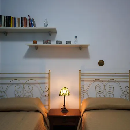 The Lemon Tree House Scalea