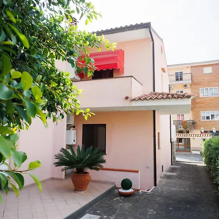 The Lemon Tree House