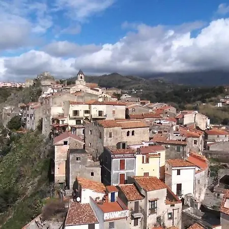 The Lemon Tree House * Scalea