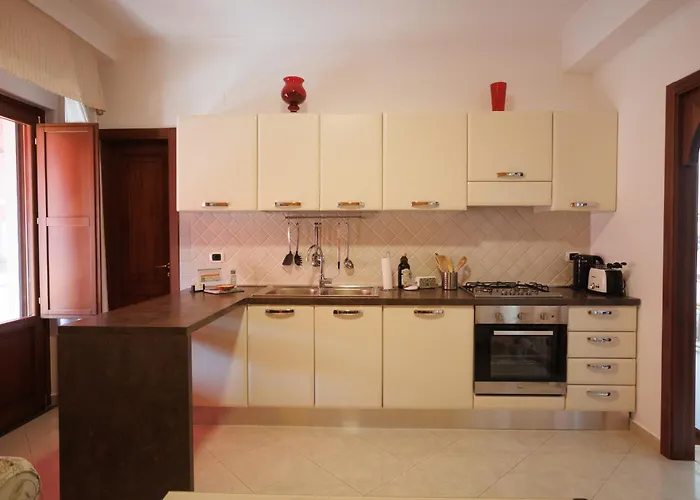 The Lemon Tree House * 斯卡莱阿