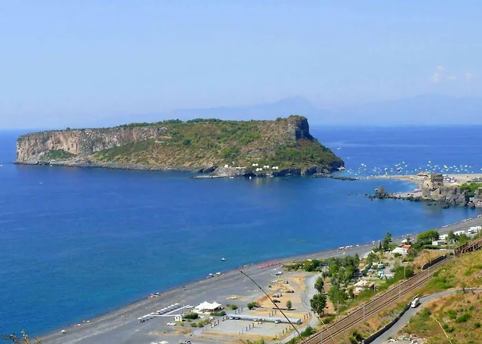 The Lemon Tree House 斯卡莱阿